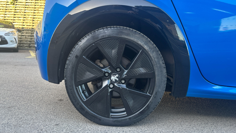 Peugeot 208 100kW GT 50kWh 5dr Auto Electric Hatchback